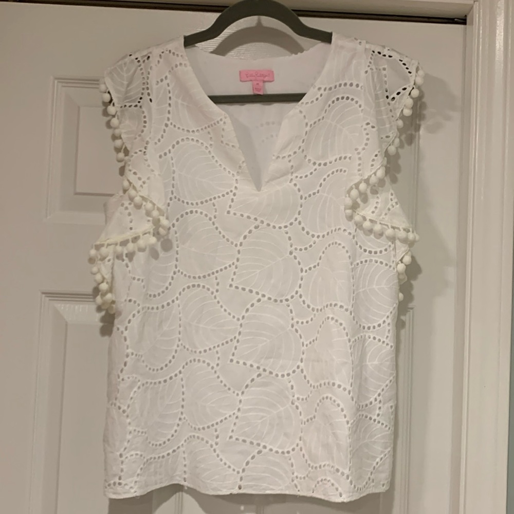 ^^ SOLD^^ Lily Pulitzer flutter sleeve white notch collar medium